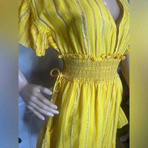 Saylor Adrianne ruffle sleeve mini dress - Picture 7 of 9